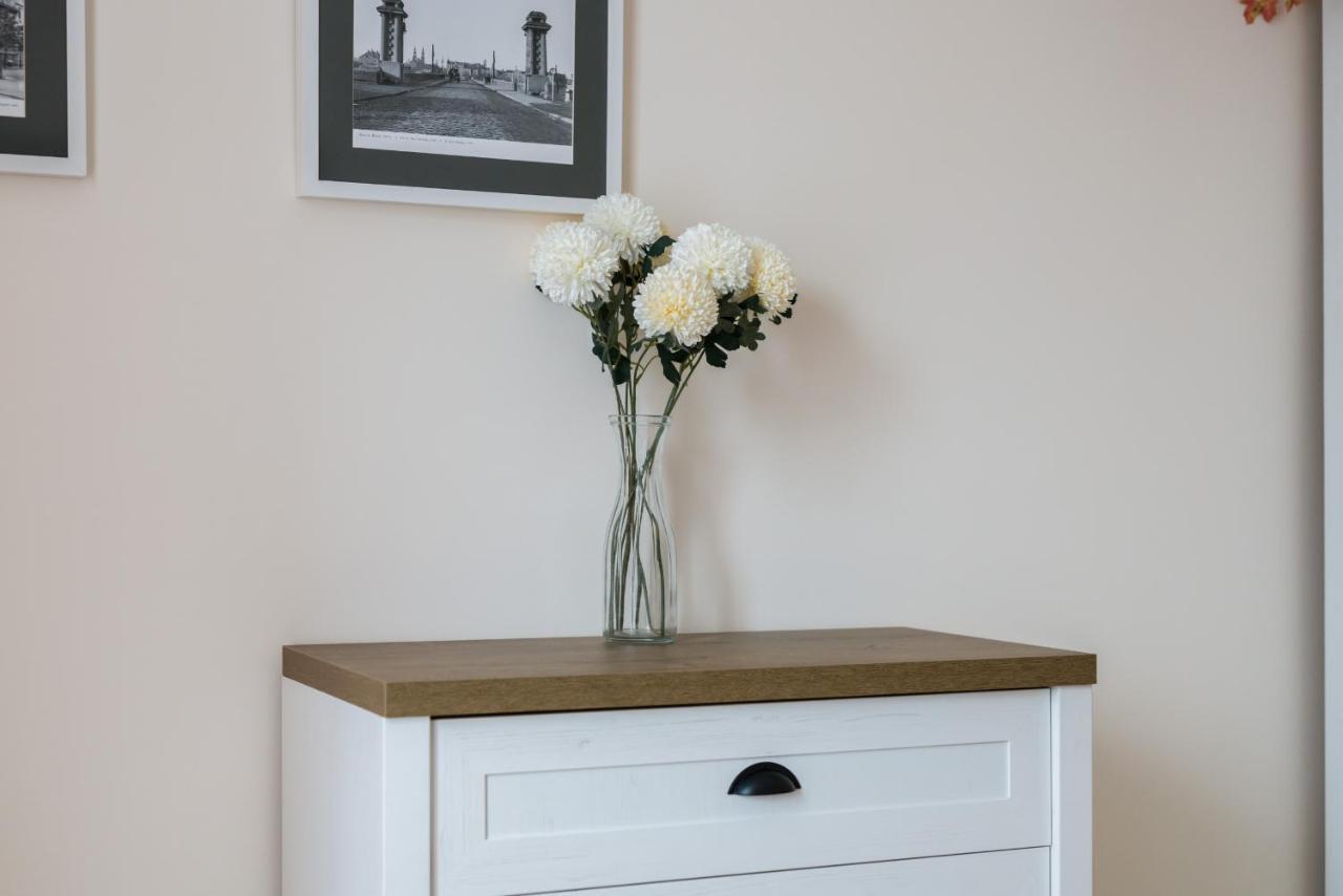 Kosinskiego Apartment Poznan By Noclegi Renters Eksteriør bilde